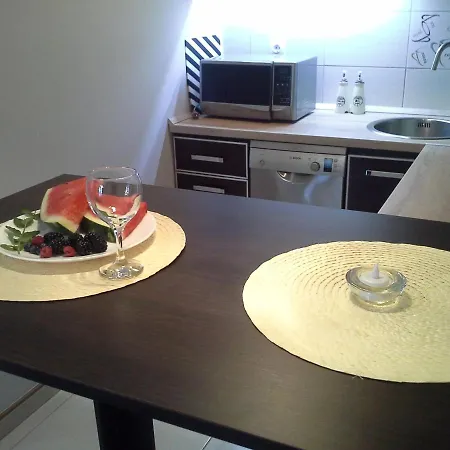 Alexandra - Chic Flat דירה